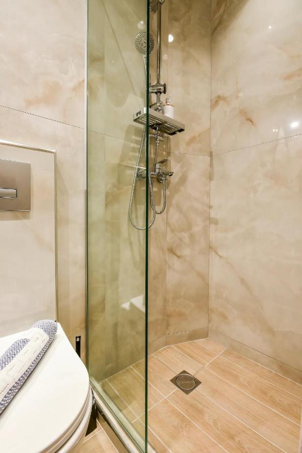 Danae Luxurious Suite #Tifhelexpo Tesalónica Exterior foto